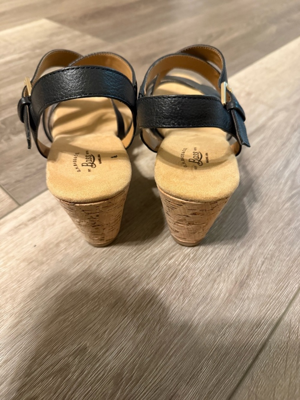 G.H. Bass & Co. Black Crisscross Strap Wedge Sandals - Picture 3 of 6